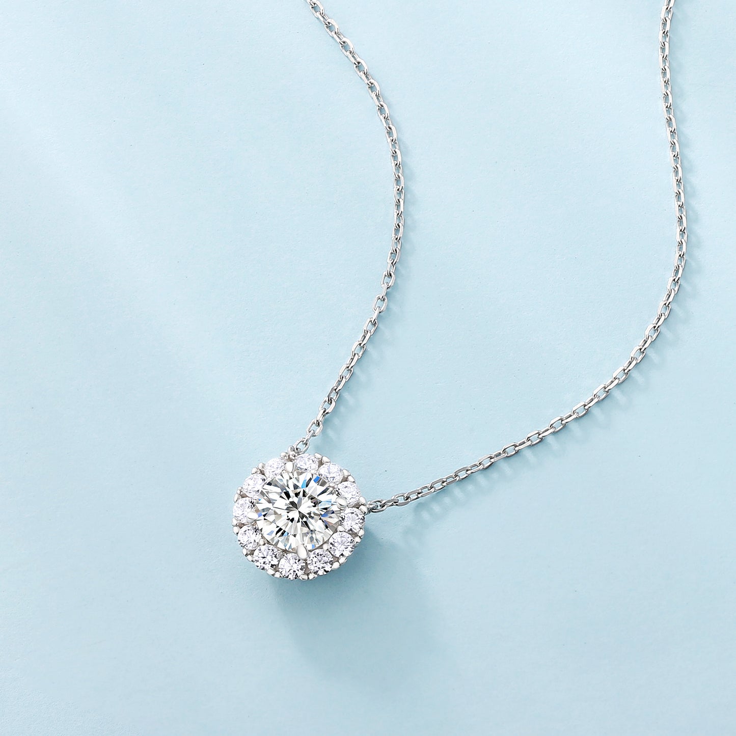 Excellent VVS1 Moissanite Pendant Necklace