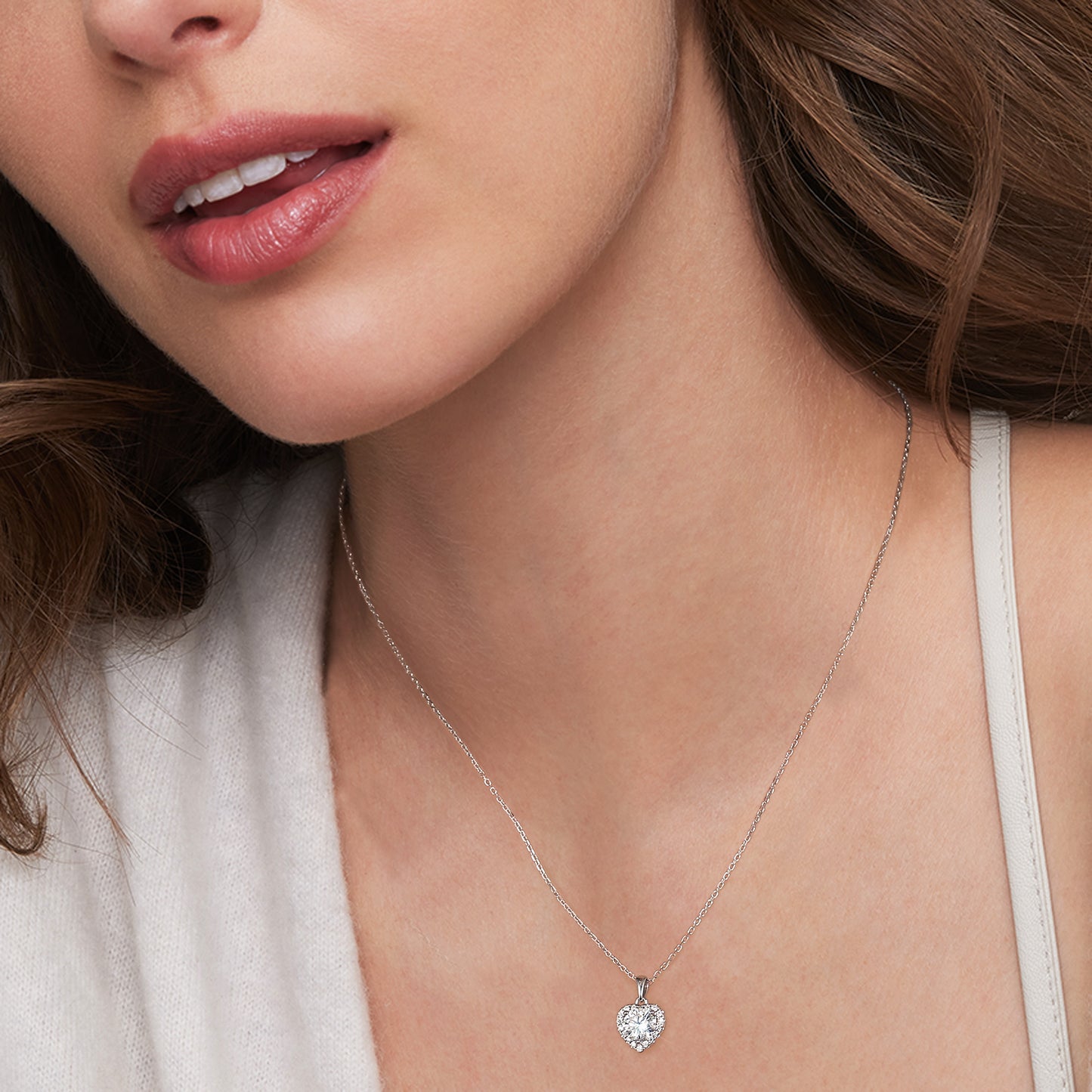 Excellent VVS1 Moissanite Pendant Necklace