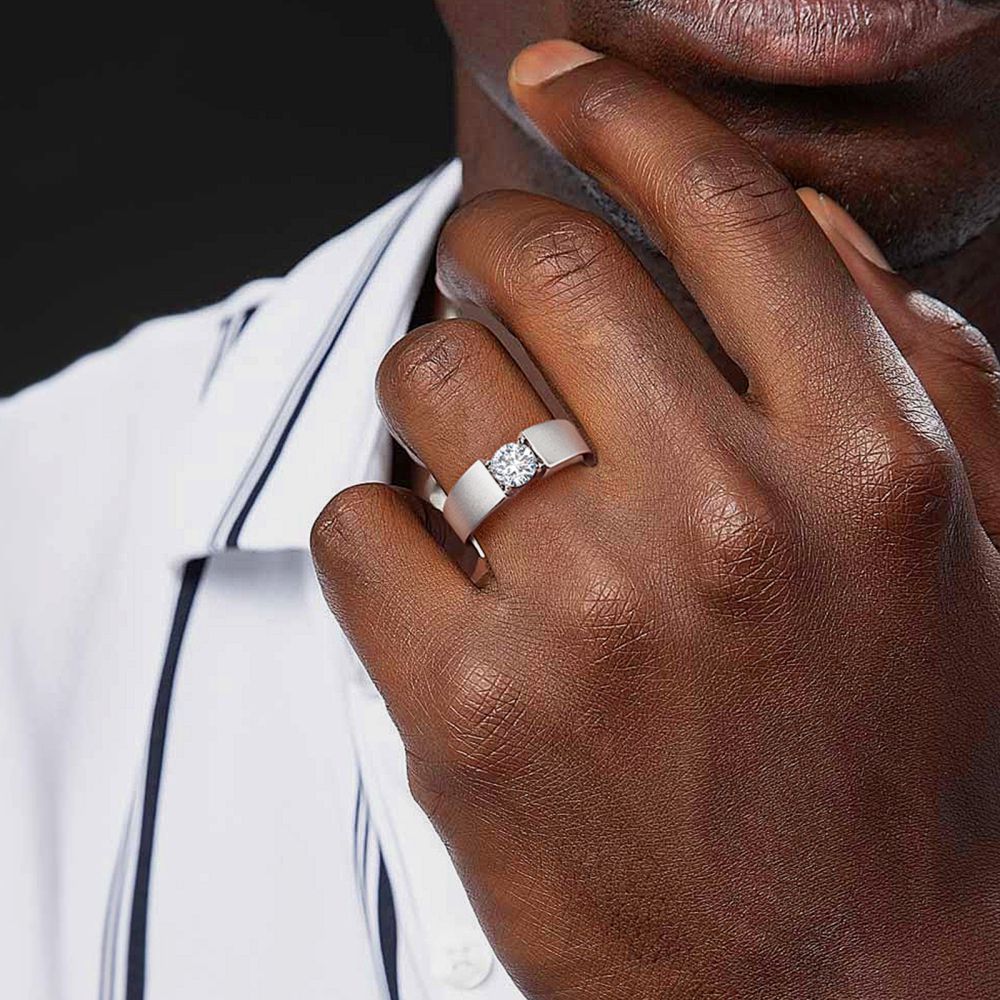 Men's 1ct VVS1 Moissanite Ring