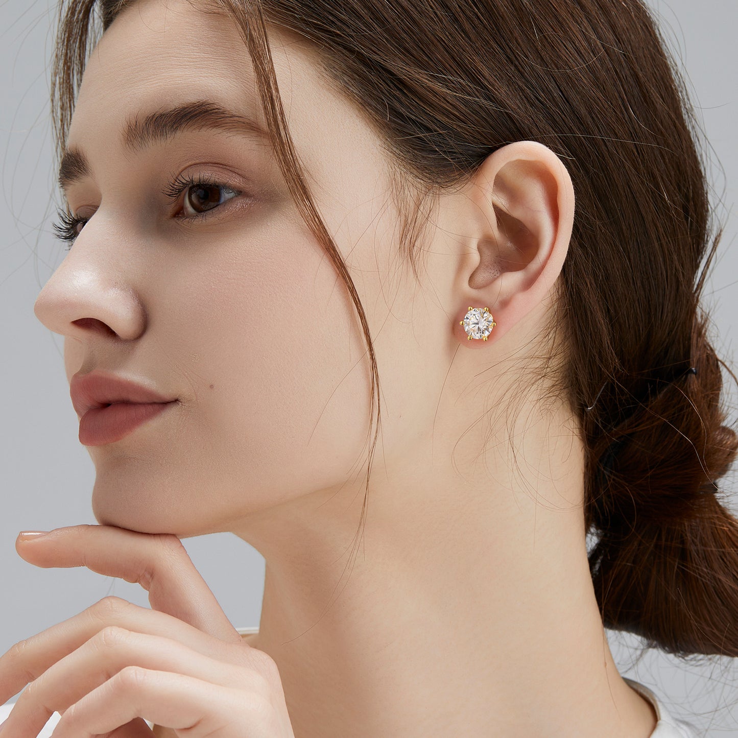 Six-Prong Excellent VVS1  Moissanite Stud Earrings