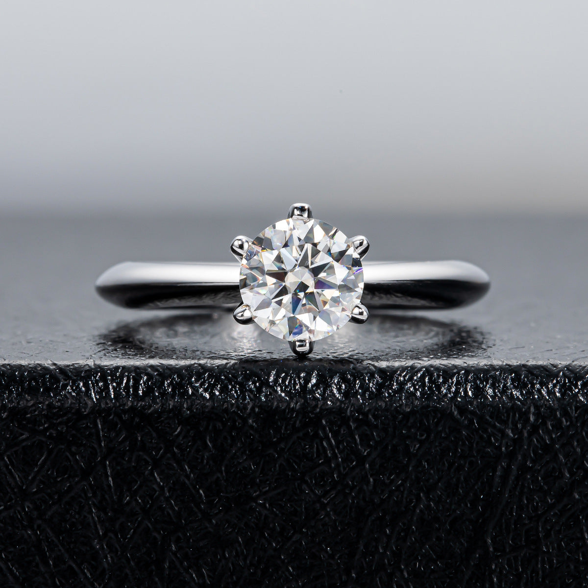 Lab Grown Diamond Solitaire Engagement Ring-BeneiceDo